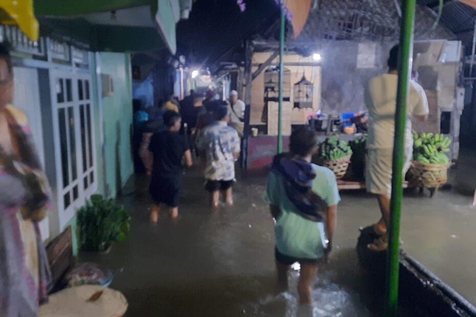350 KK Terdampak Banjir di Pohdodol, Kecamatan Labuapi Siaga