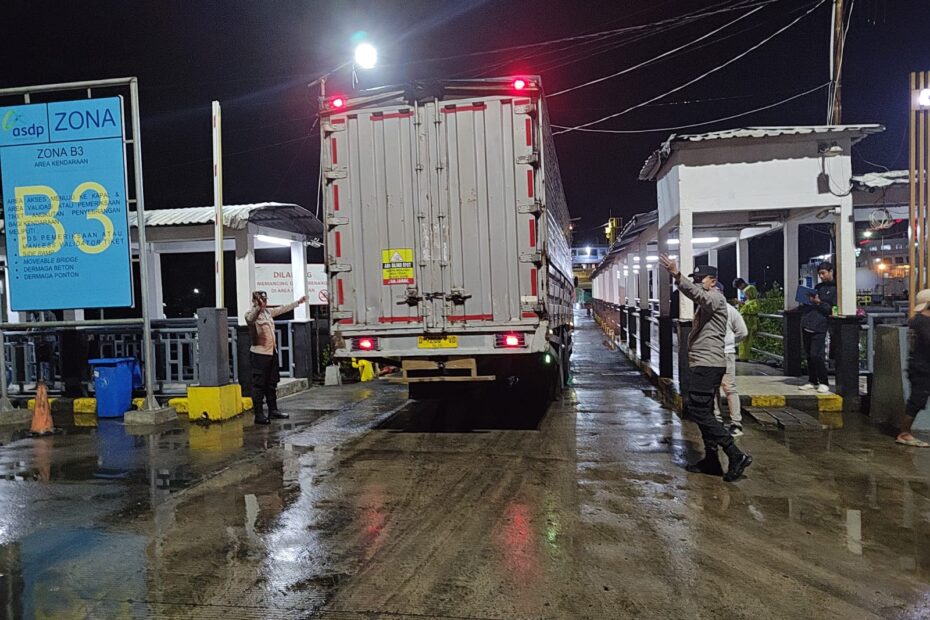 Pengamanan Ketat di Dermaga Lembar, Antisipasi Lonjakan Penumpang ke Bali