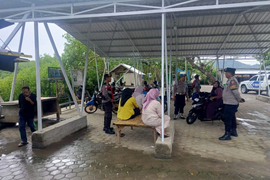 Polsek Sekotong Perkuat Keamanan Ekowisata Mangrove Sekotong Tengah