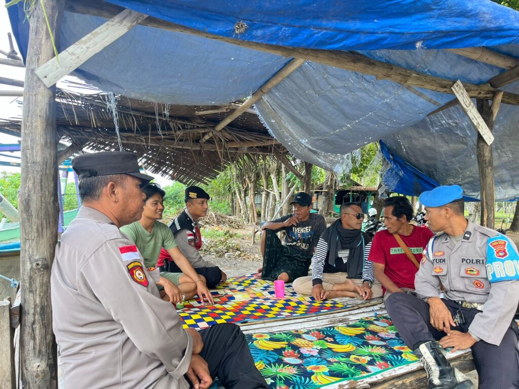 Cegah 3C, Polsek Sekotong Tingkatkan Patroli Humanis di Desa Sekotong Barat