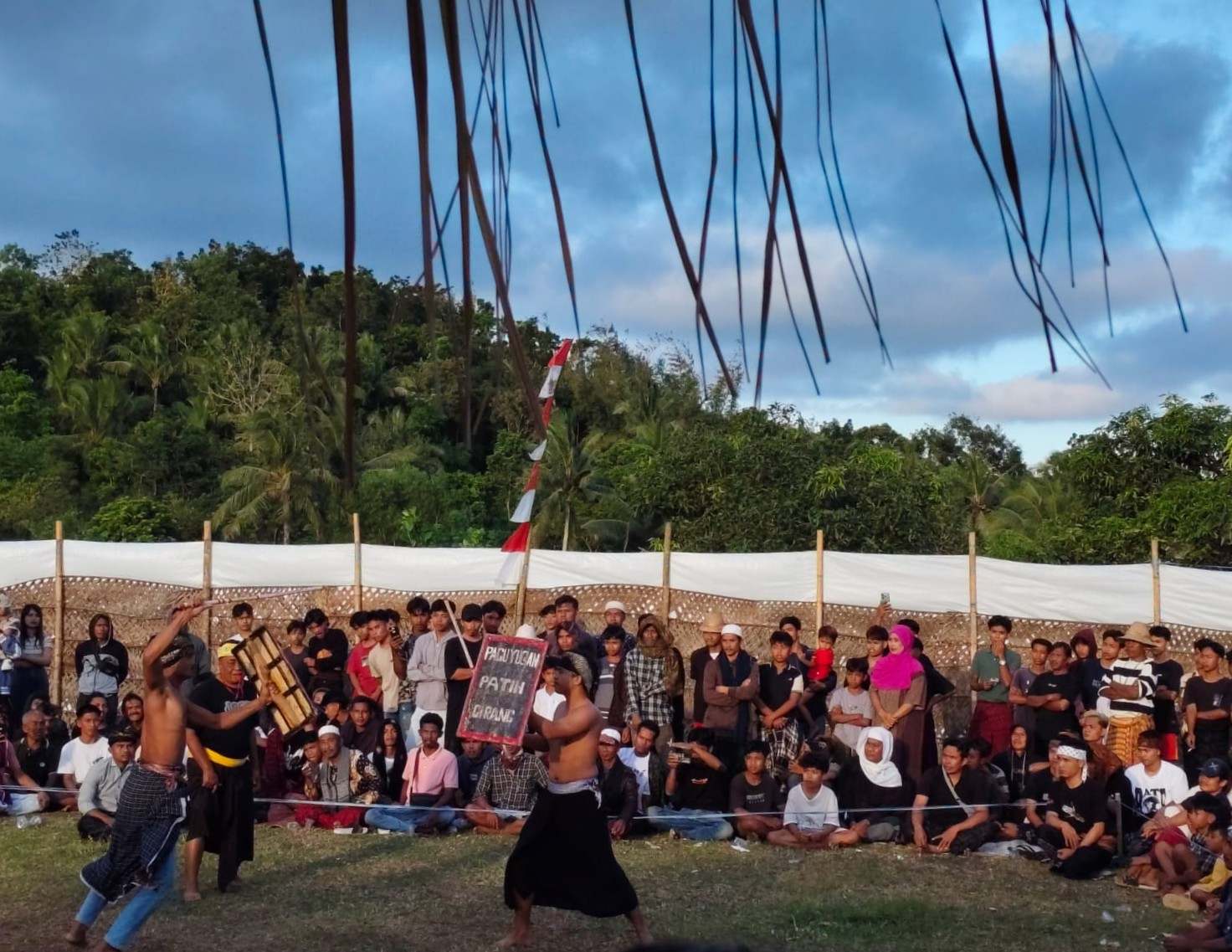 Peresean Mareje Timur, Warisan Budaya Sasak yang Menyatukan Warga Lombok Barat