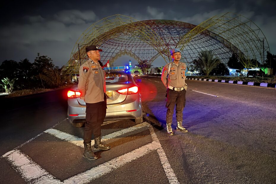 Patroli Blue Light Polsek Kediri Cegah Kejahatan Jalanan di Jalur Rawan BIL Lombok Barat
