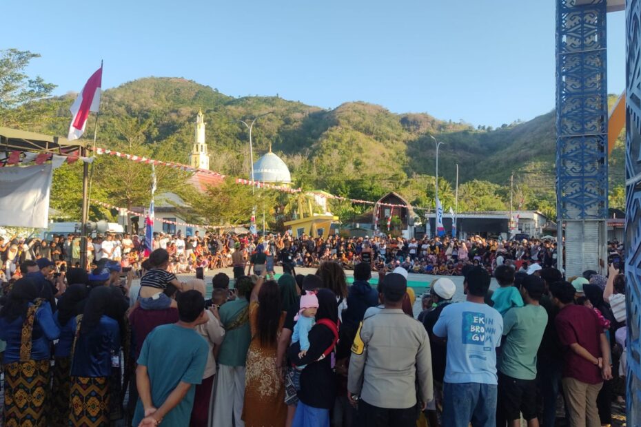Festival Peresean Sekotong, Pelestarian Budaya Sasak di Pesisir Lombok Barat
