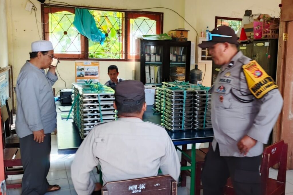 Program Makan Bergizi Gratis Dimulai di Batulayar, Libatkan UMKM Lokal