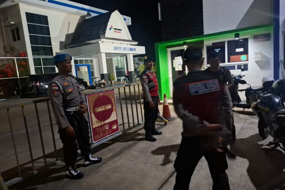 Polsek Sekotong Tingkatkan Patroli Malam, Jaga Objek Vital di Desa Sekotong Barat