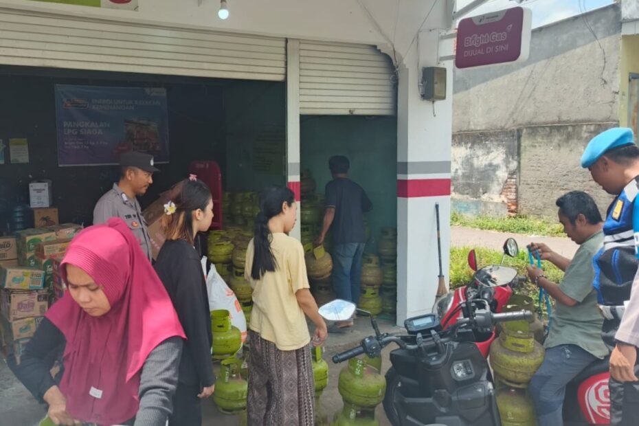 Jalin Kemitraan, Polsek Kuripan Gencarkan Patroli Dialogis di Dusun Sedayu