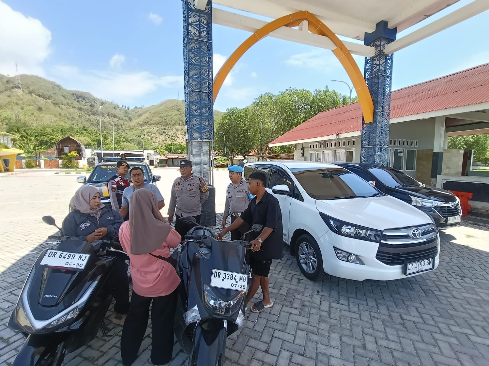 Polisi Sekotong Gencarkan Patroli Wisata, Dermaga Tawun Makin Kondusif