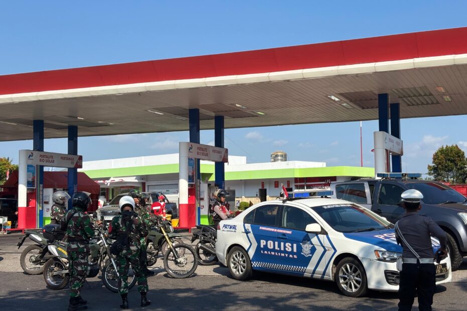 Patroli Gabungan TNI-Polri dan Pemkab Perkuat Keamanan Lombok Barat