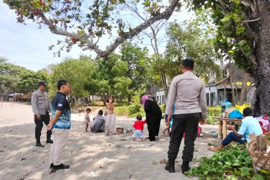 Polsek Sekotong Intensifkan Patroli KRYD di Pantai Elak-Elak, Cegah Kejahatan Wisata