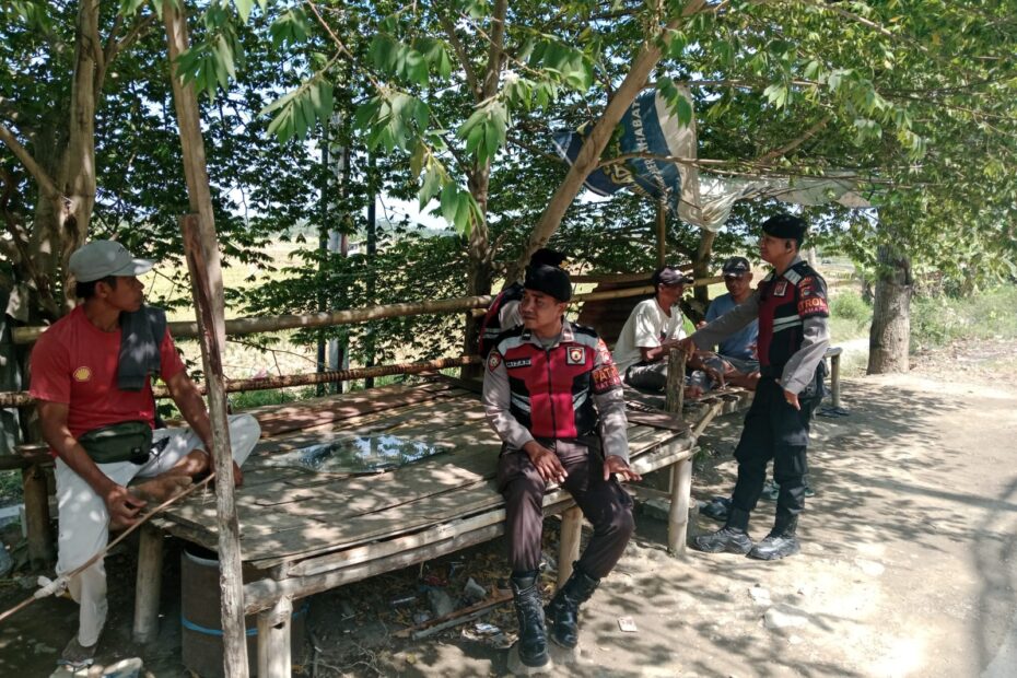 Polres Lombok Barat Gelar Patroli Dialogis dan Sosialisasi KEMOS 110 di Desa Taman Ayu