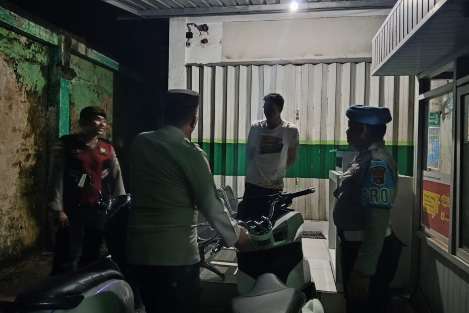 Polsek Sekotong Intensifkan Patroli Malam untuk Jaga Keamanan Objek Vital