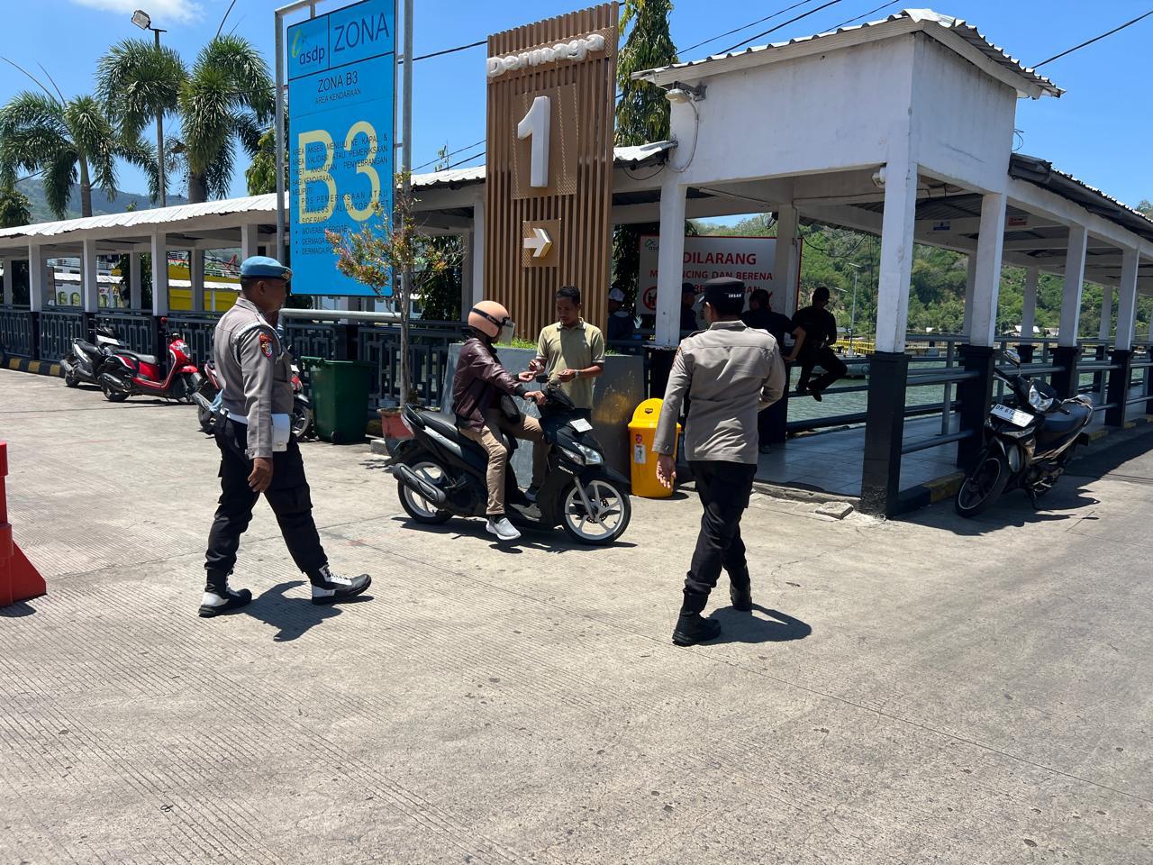 Polsek Kawasan Pelabuhan Lembar Perketat Pengamanan Pelayaran Menuju Padangbai