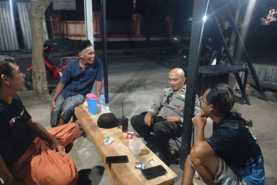 Bhabinkamtibmas Kuripan Utara Ajak Warga Aktifkan Kembali Siskamling untuk Keamanan Desa
