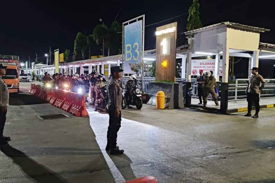 Polsek Kawasan Pelabuhan Lembar Perkuat Pengamanan Pelayaran ke Padangbai