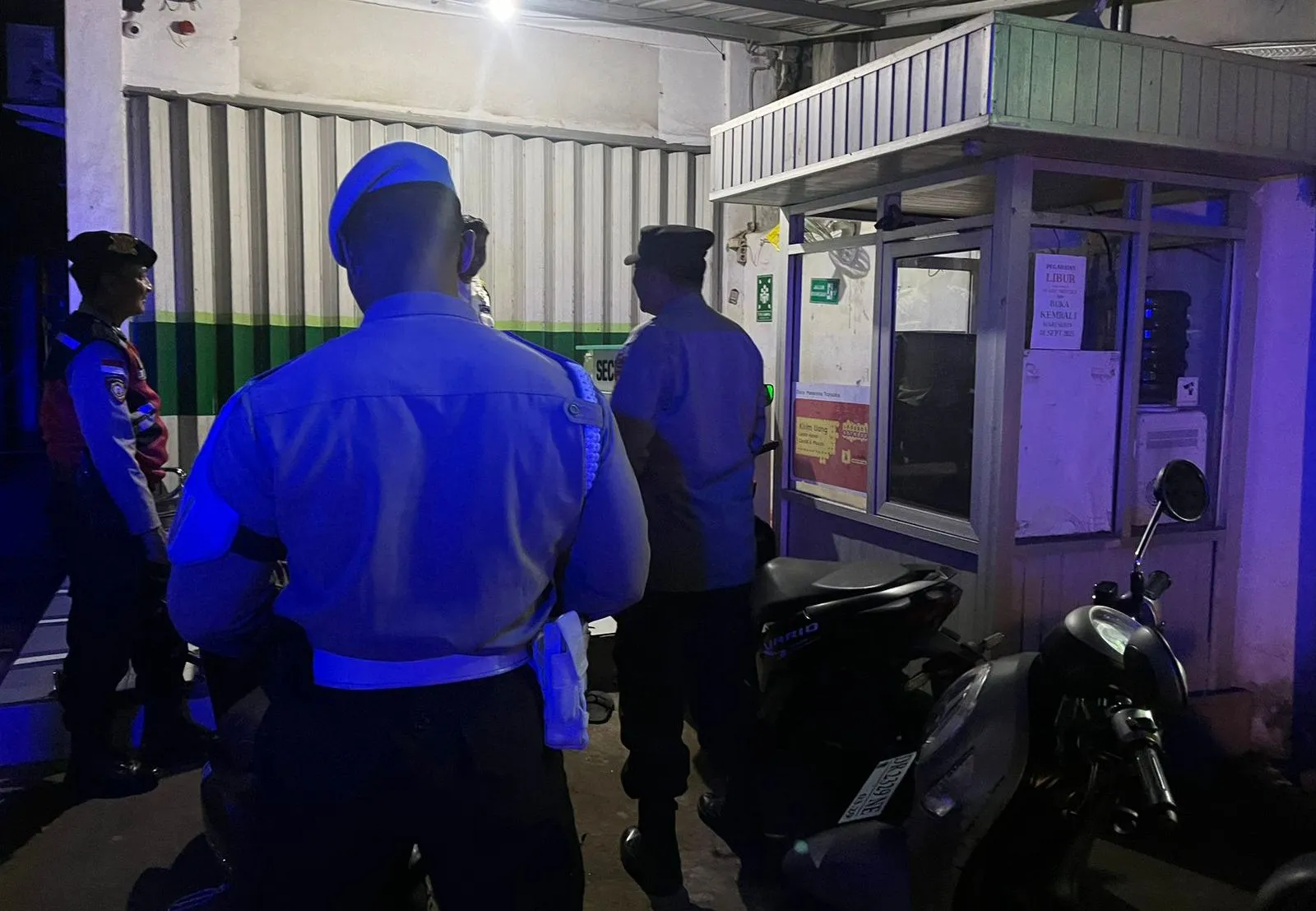 Polsek Sekotong Intensifkan Patroli KRYD di SPBU Sayong untuk Cegah Kriminalitas Malam Hari