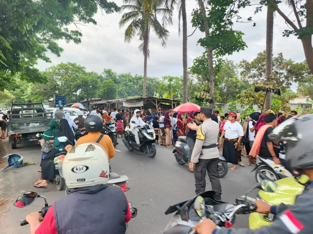 Polsek Kuripan Sukses Kawal Tradisi Nyongkolan di Lombok Barat