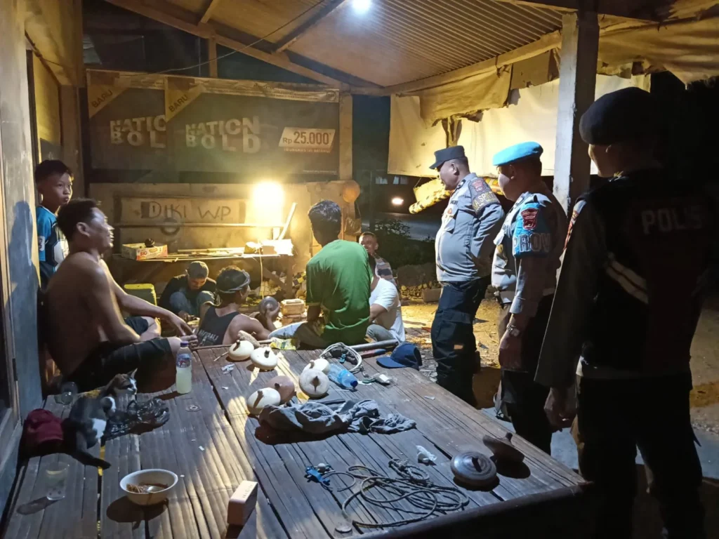 Patroli Malam Polsek Sekotong, Warga Merasa Lebih Aman