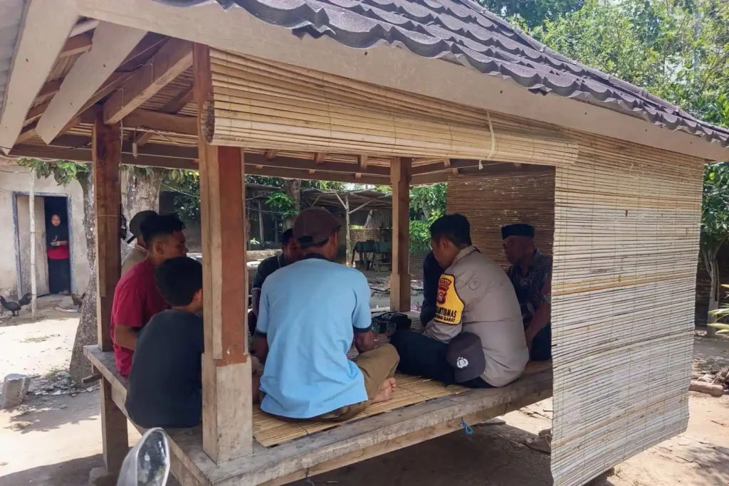 Bhabinkamtibmas Sekotong Barat Jadi Motor Penggerak Program Ketahanan Pangan Nasional di Lombok Barat