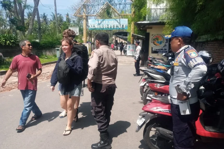 Polsek Batulayar Gencarkan Patroli di Senggigi, Wisata Aman Terjaga