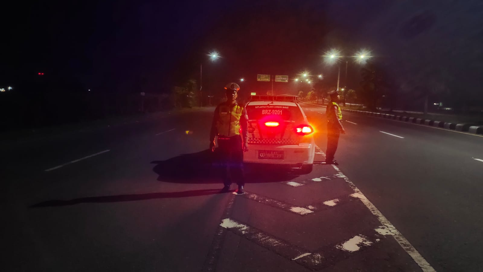 Aksi Turjawali Polres Lombok Barat Redam Potensi Balap Liar di Malam Hari