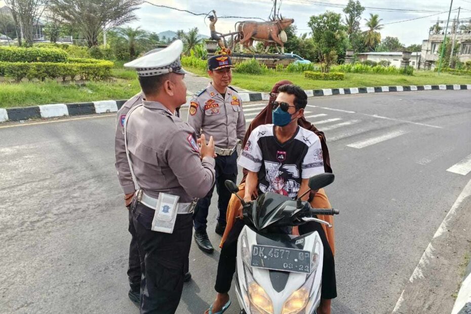 Cek Kelengkapan! Operasi Zebra Rinjani Intensif di Lombok Barat