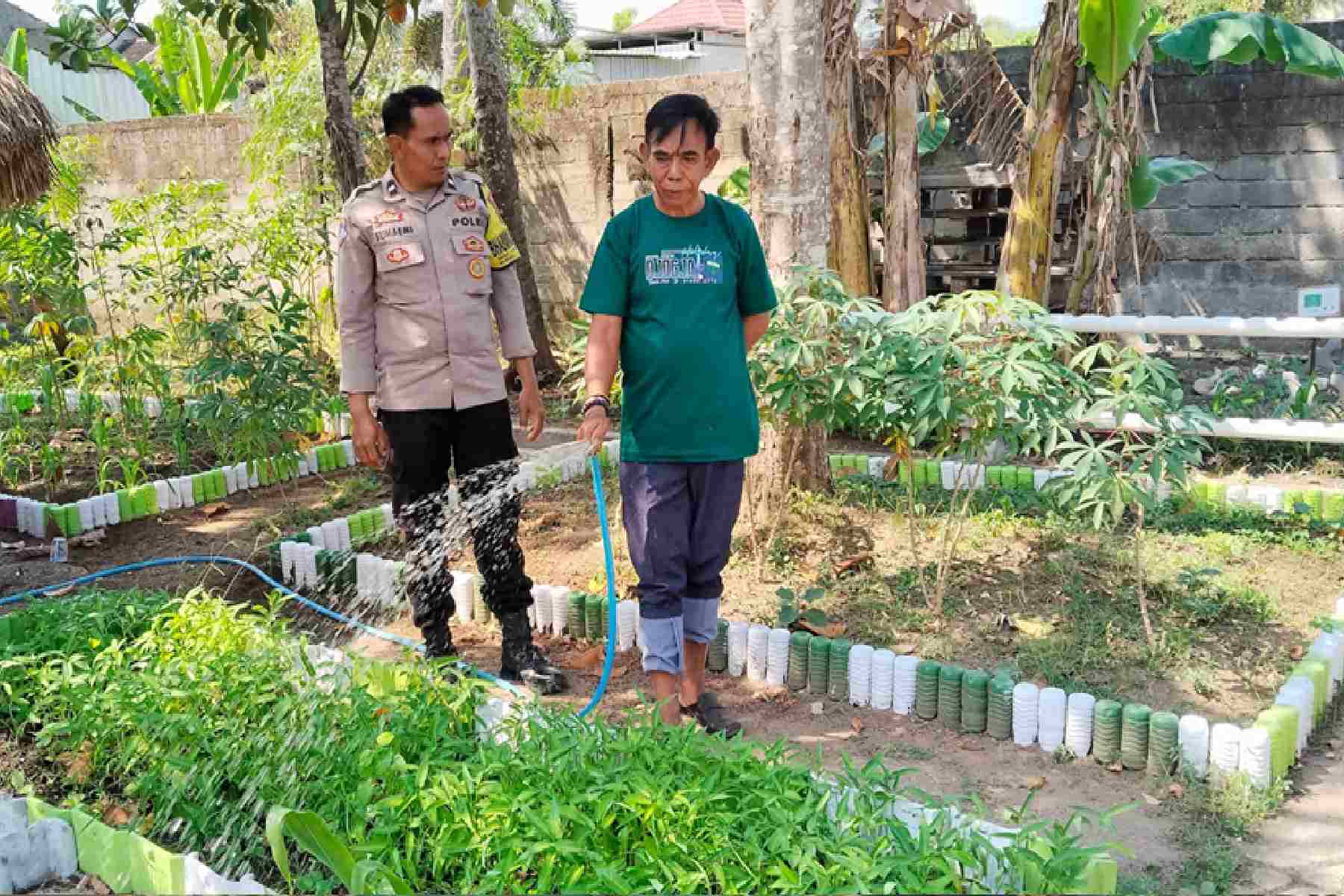 Kapolsek Lembar: Polisi Bantu Urai Masalah Pertanian Warga
