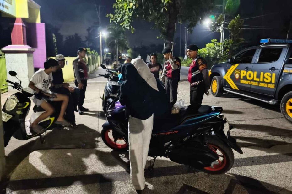 Ajak Warga Waspada, Polisi Lombok Barat Intensifkan Patroli Dialogis