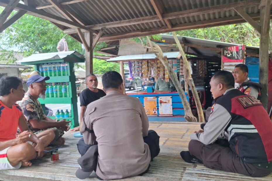 Polisi Sambangi Tokoh Masyarakat Sekotong Barat