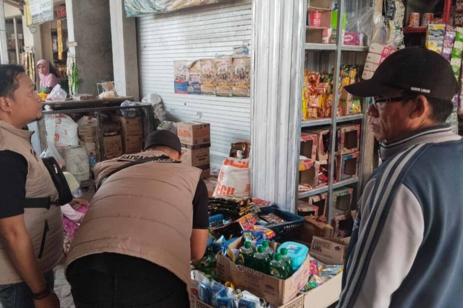 Satgas Pangan Cek Stok Beras di Pasar Tradisional Gerung