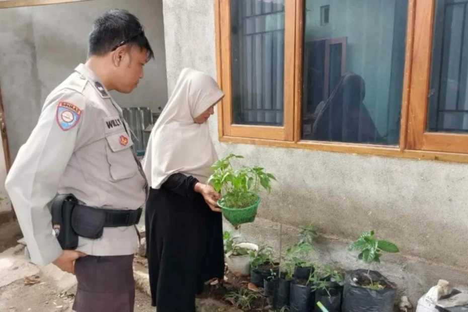 Ketahanan Pangan Langkah Nyata Polres Lombok Barat di Desa Meninting