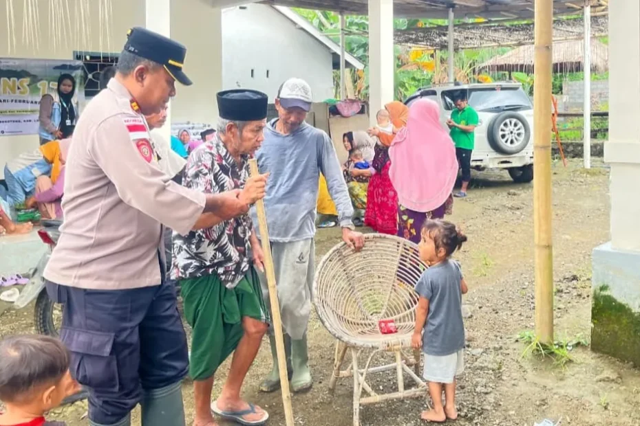 Pascabanjir, IDI Lombok Barat Layani Kesehatan Warga Sekotong